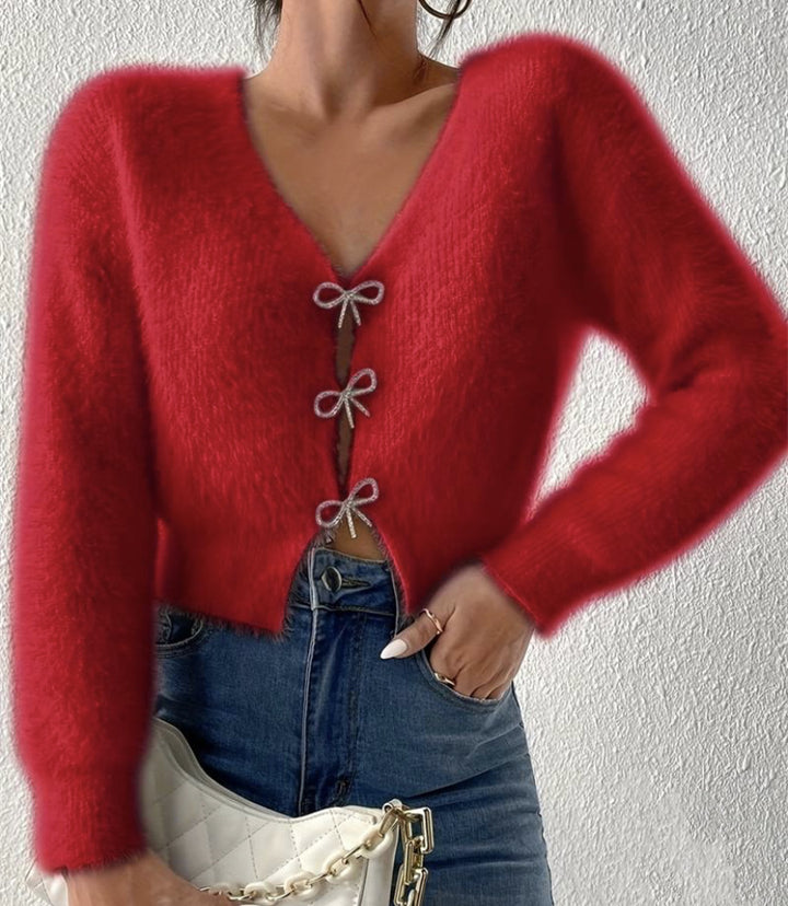 Damen Flauschiger Cropped-Cardigan mit V-Ausschnitt und Schleifen‑Verschlüssen – Veloura