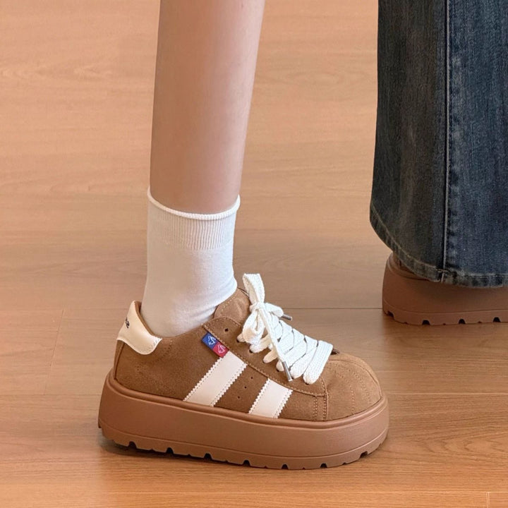 Damen Sportliche Sneaker mit robustem Plateau und atmungsaktiver Sohle Echo Archiv