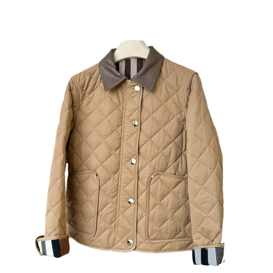 Damen Modische Steppjacke mit eleganter Lederkragen Echoarchiv