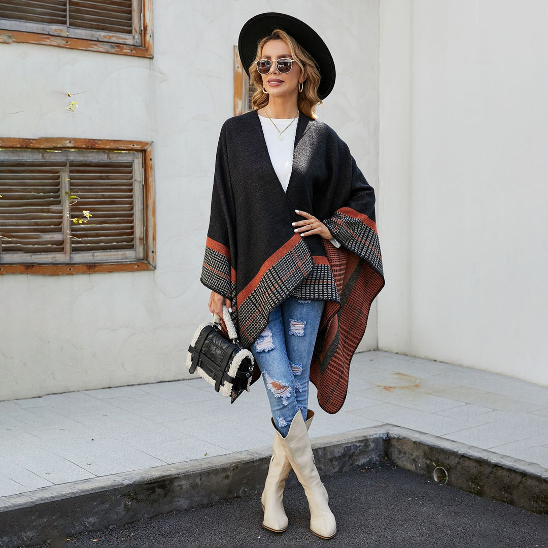 Damen Wollmix-Poncho im asymmetrischen Zipfelschnitt mit eingewebter Karobordüre – Avérine