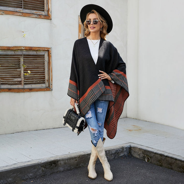 Damen Wollmix-Poncho im asymmetrischen Zipfelschnitt mit eingewebter Karobordüre – Avérine