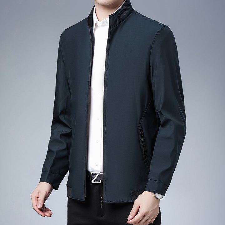 Herren sportliche High-Tech Jacke mit Stehkragen und seitlichen Reißverschlusstaschen Echoarchiv