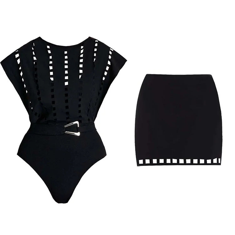 Damen Badeanzug mit elegantem Schnitt und modischen Details Echo Archiv