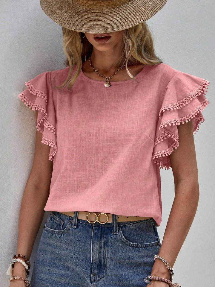 Damen Bluse mit Volantärmeln und Pompon-Spitzenbesatz Echo Archiv