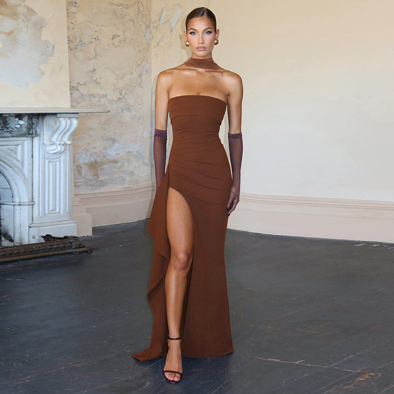 Damen Elegantes Trägerkleid mit seitlicher Drapierung und hochgeschlossenem Ausschnitt Echo Archiv