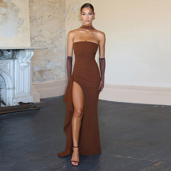 Damen Elegantes Trägerkleid mit seitlicher Drapierung und hochgeschlossenem Ausschnitt Echo Archiv
