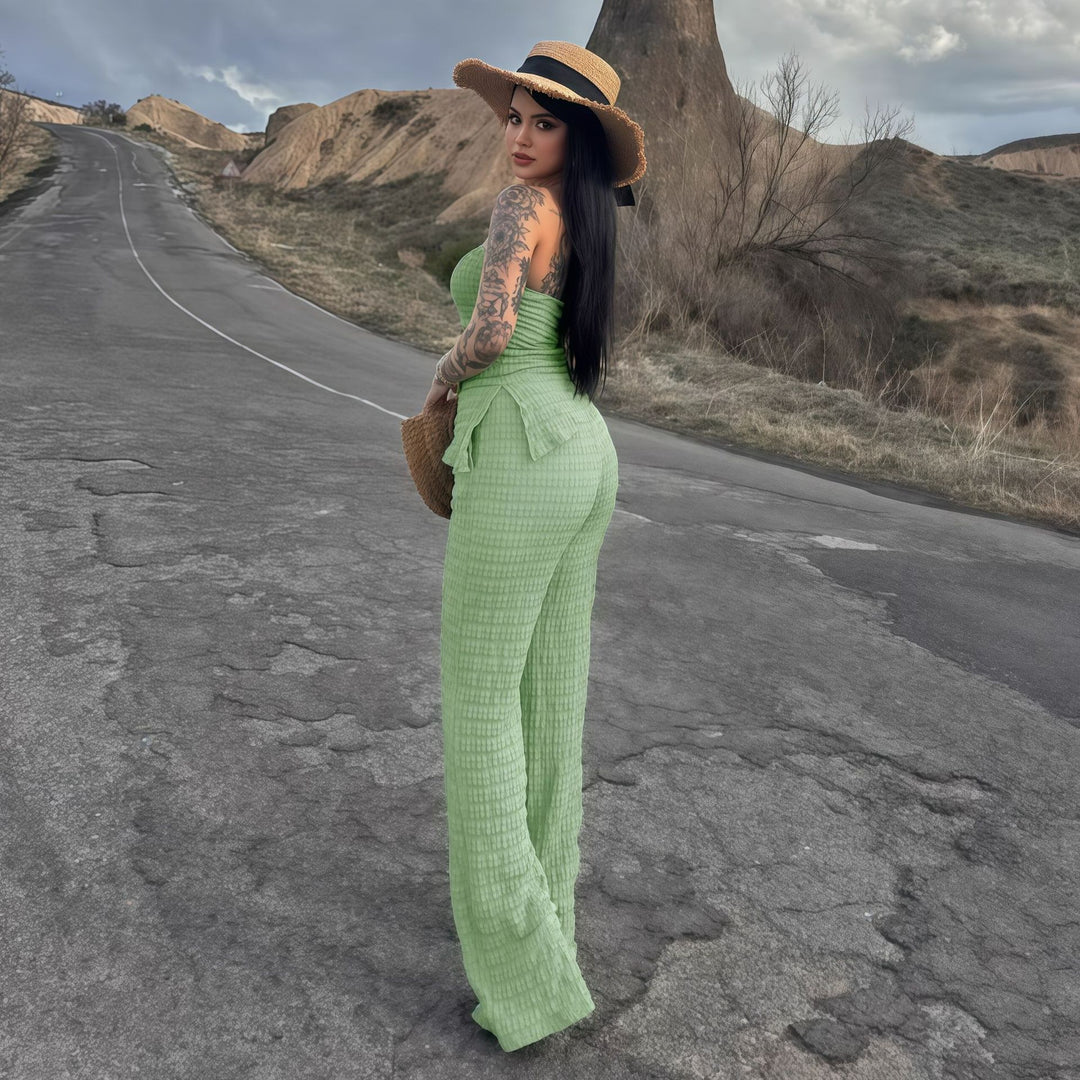 Damen eleganter Jumpsuit mit schulterfreiem Design und asymmetrischem Saum Echo Archiv