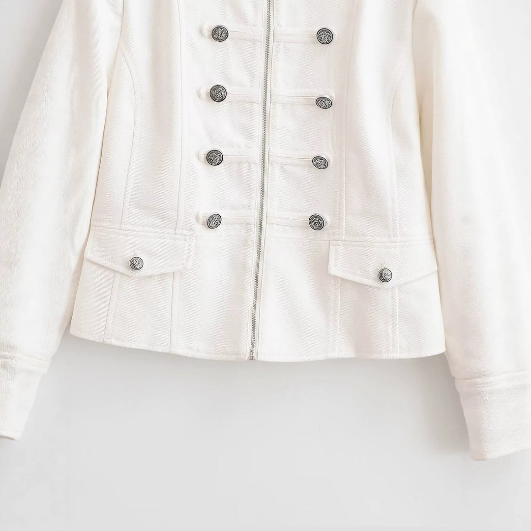 Damen Kurze Uniformjacke mit Stehkragen, Zierriegeln und Metallknopf‑Detail Echo Archiv