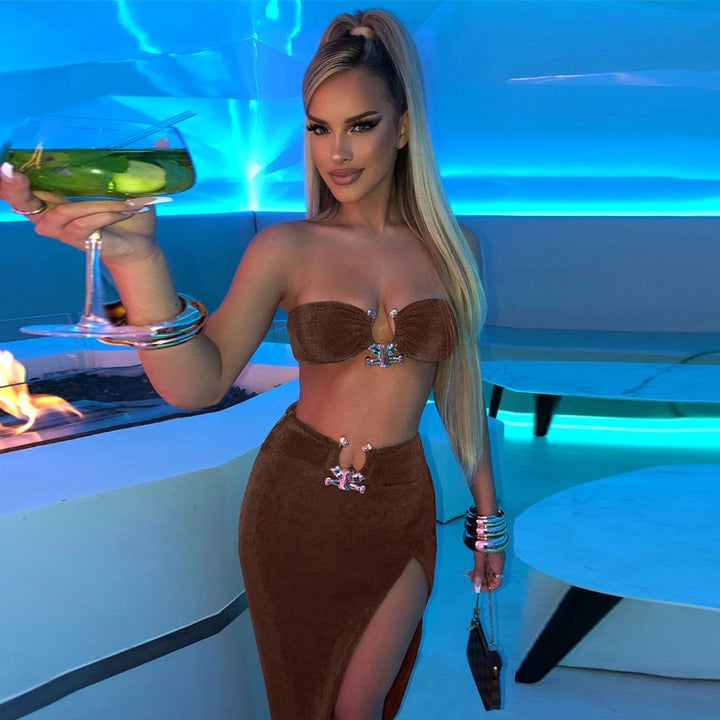 Damen Stylisches Bandeau-Top und Maxi-Rock Set mit hohem Schlitz und eleganten Details Echo Archiv
