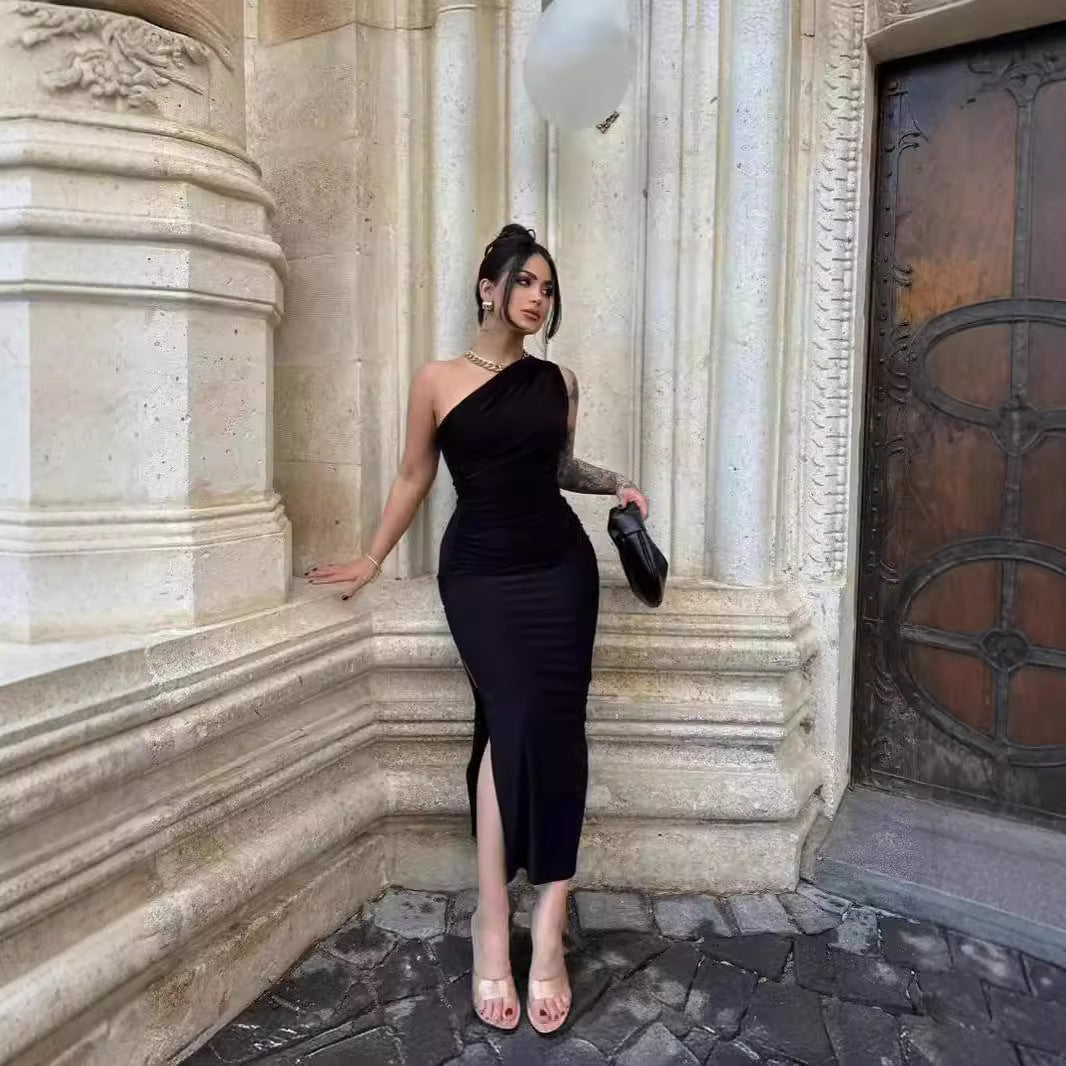 Damen elegantes langärmliges Maxikleid mit asymmetrischem Ausschnitt und Rüschendetails Echo Archiv