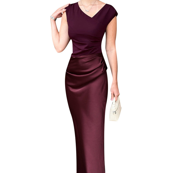 Damen Langärmliges Maxikleid mit elegantem Schnitt und figurbetontem Design Echo Archiv