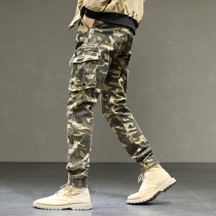 Herren Cargohose mit praktischen Taschen und elastischem Bündchen Echoarchiv