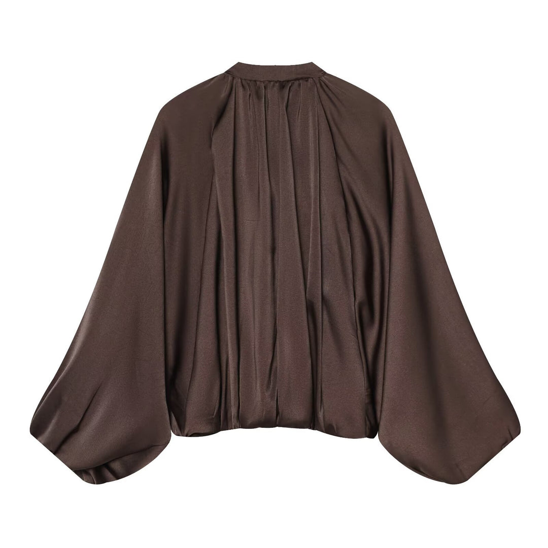 Damen Kurz geschnittene Satin‑Bomberjacke mit weitem Fledermausärmeln und Falten-Detail Echo Archiv