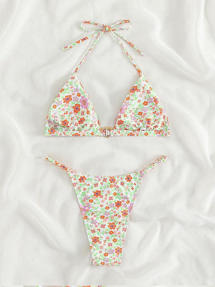 Damen Triangel-Bikini mit dekorativen Kettendetails und floralen Akzenten Echo Archiv