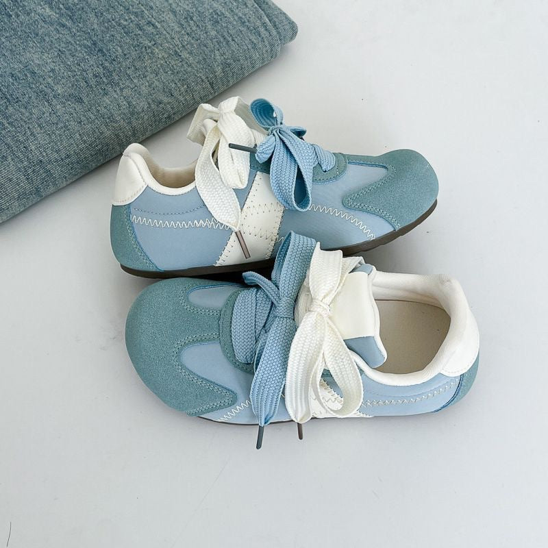 Damen modische Sneakers mit besonders weichem Obermaterial und einstellbarem Klettverschluss Echo Archiv