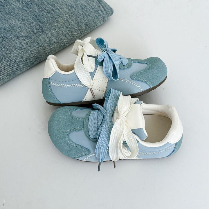 Damen modische Sneakers mit besonders weichem Obermaterial und einstellbarem Klettverschluss Echo Archiv