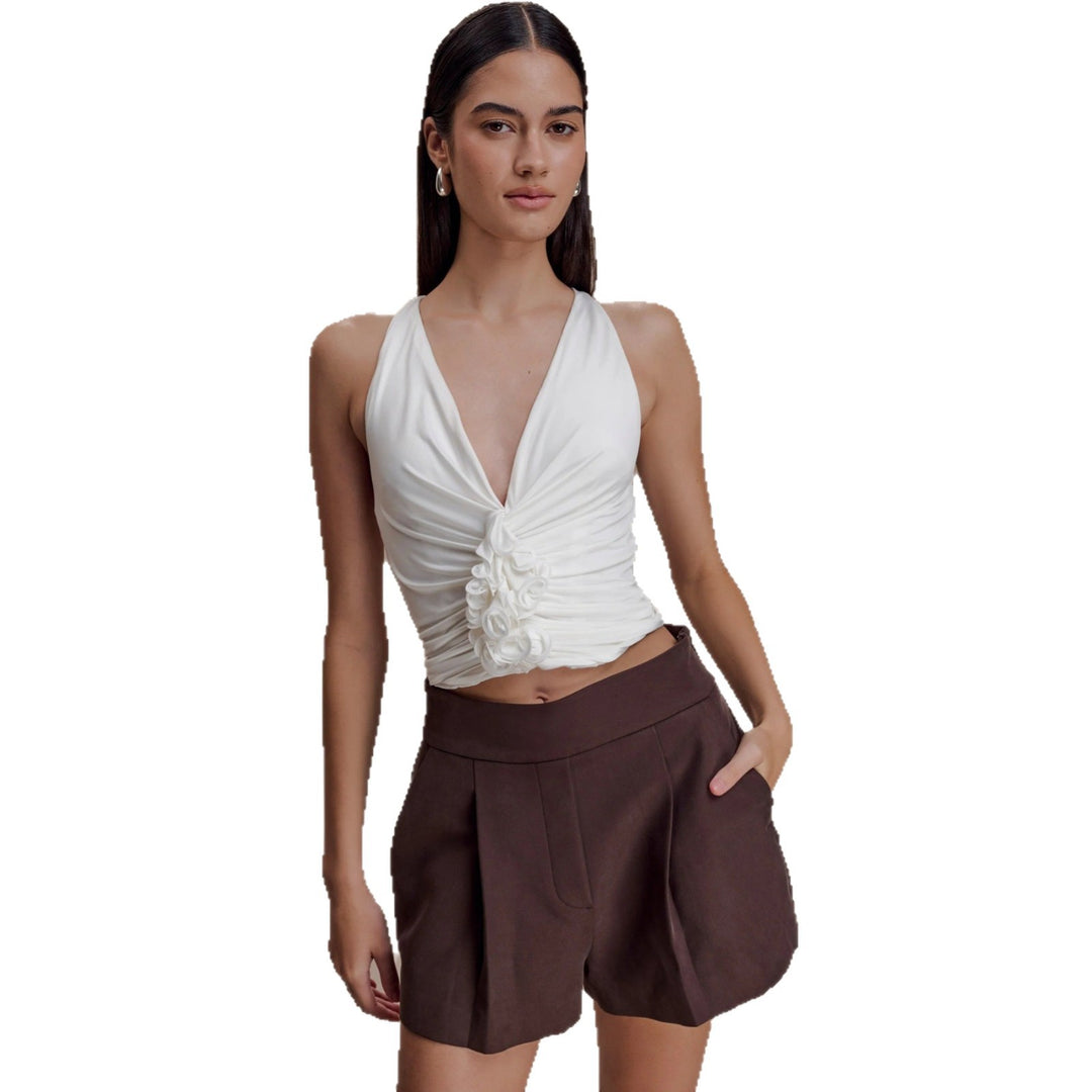 Damen Raffiniertes Top mit tiefem V-Ausschnitt und femininem Rüschendetail Echo Archiv