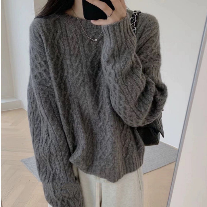 Damen Oversize Zopfmuster‑Pullover mit Rundhalsausschnitt und lässiger Schulterpartie Echoarchiv