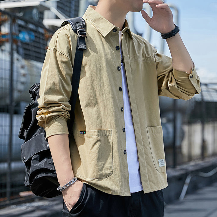 Herren Overshirt im leichten Canvas‑Utility‑Style mit Hemdkragen und aufgesetzten Taschen Echoarchiv