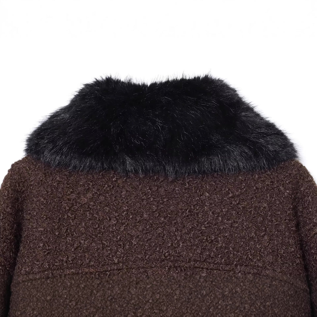 Damen Cropped Bouclé-Jacke mit weichem Kunstfellkragen und Pattentaschen Echoarchiv