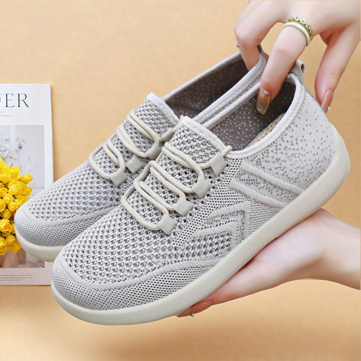 Damen Sportliche Mesh-Sneaker mit flexiblem Sohlenkonzept Echo Archiv