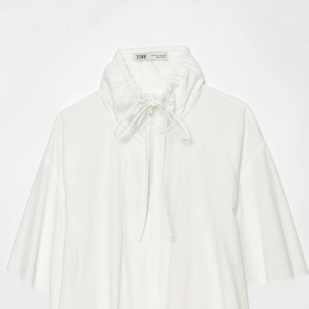 Damen Leichte Cropped Windjacke mit Tunnelzugkragen und Taillenraffung Echo Archiv