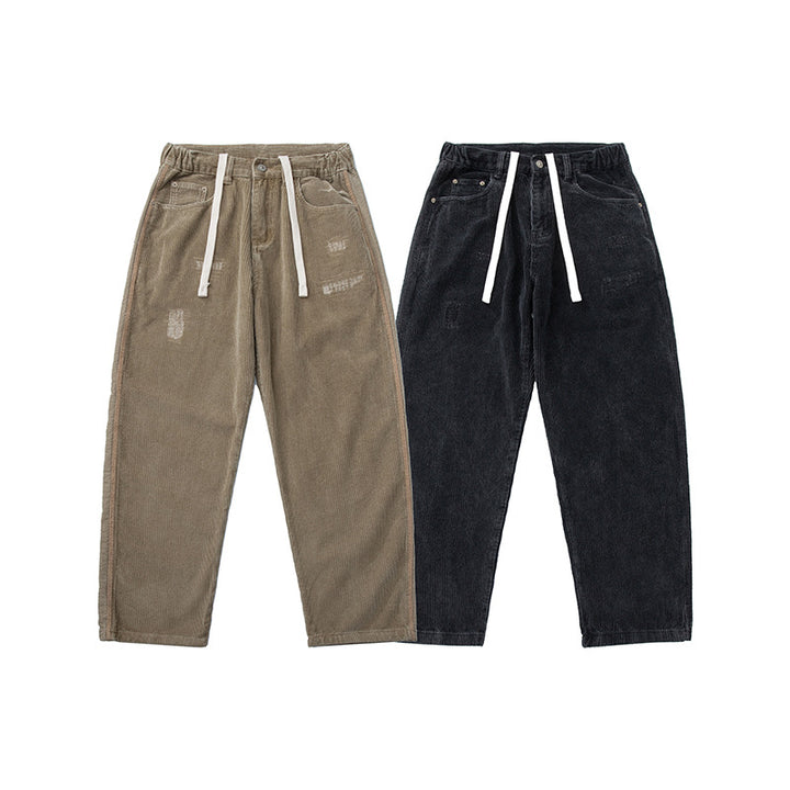 Herren Cordhose im Relaxed-Fit mit elastischem Tunnelzugbund und Used-Details Echoarchiv