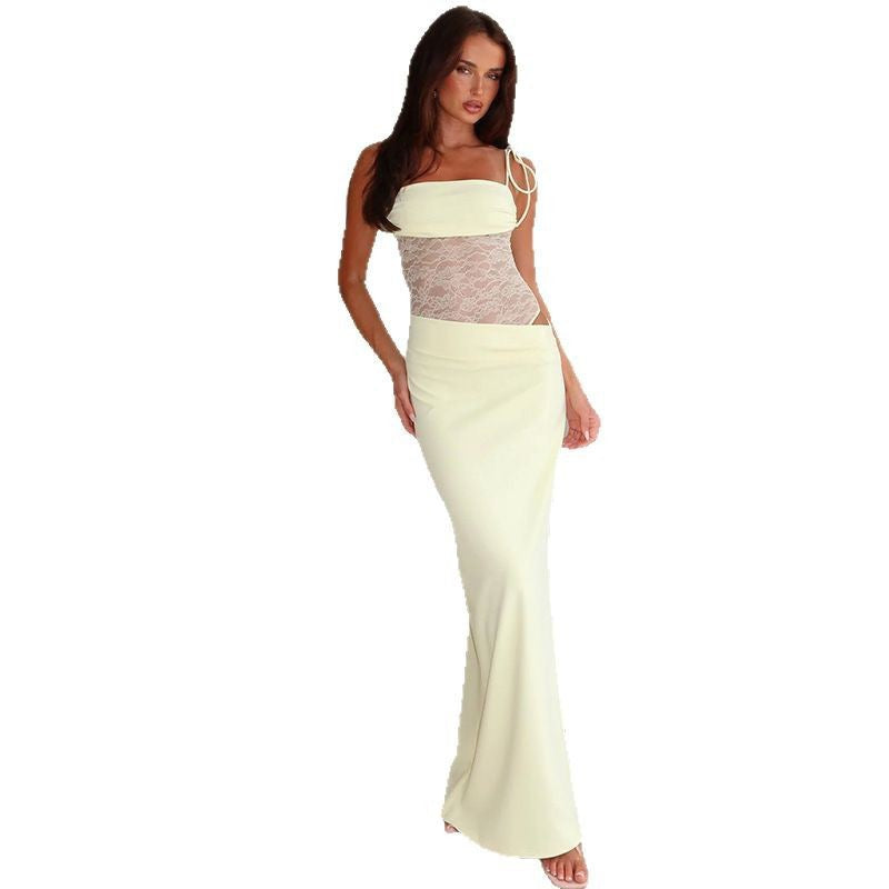Damen Schickes Abendkleid mit raffinierten Spitzen-Elementen Echo Archiv