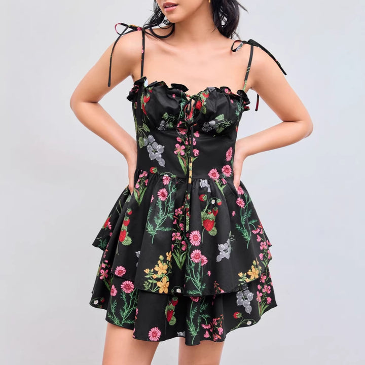 Damen Minikleid mit Blumenmuster und bordeauxfarbenem Unterrock Echo Archiv