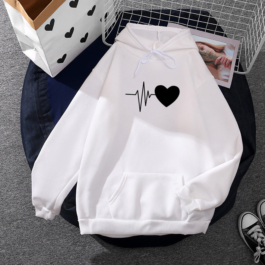 Damen Kapuzenpullover mit Fingerherz-Print, Oversize-Schnitt und Kängurutasche – Auréline