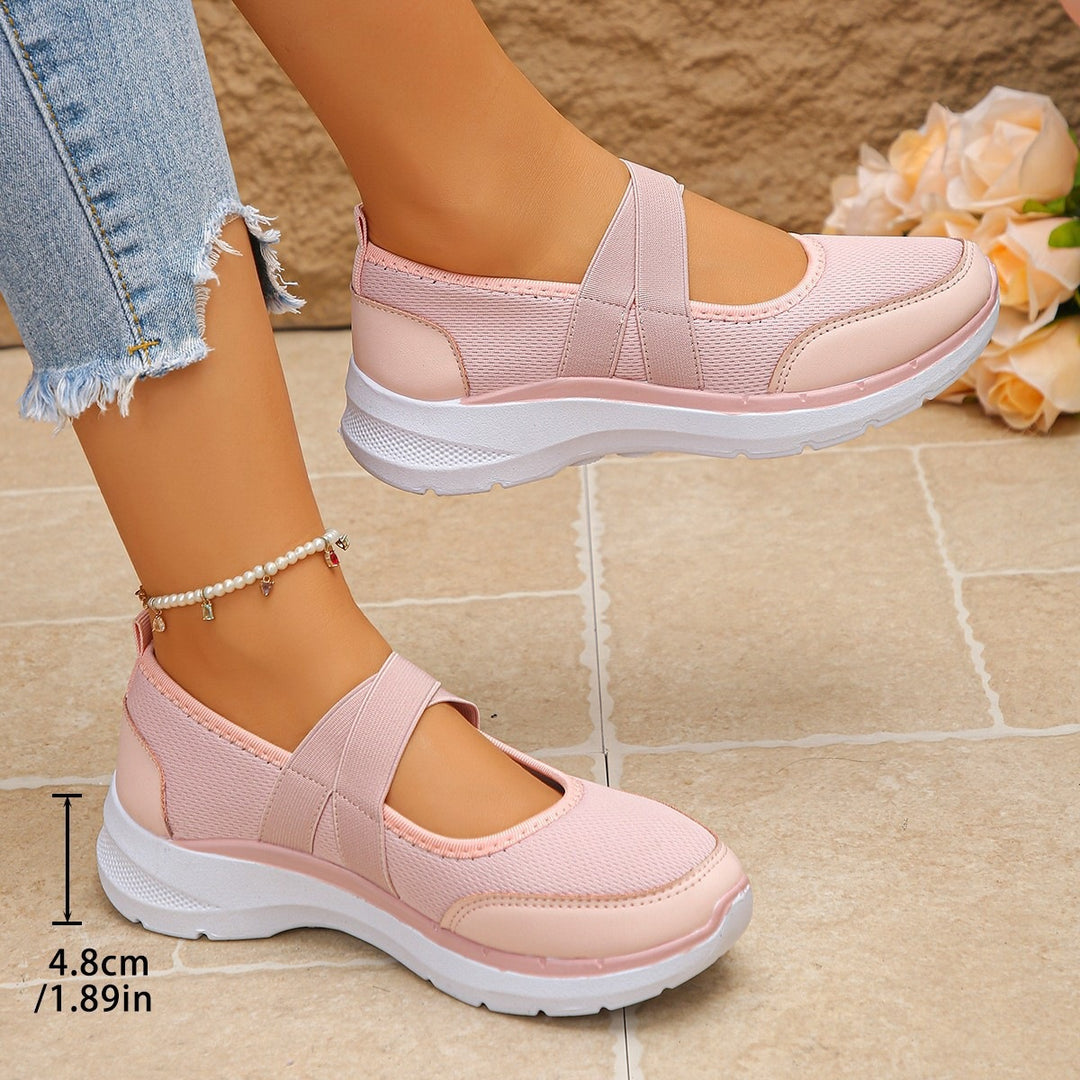 Damen Sportive Mary-Jane-Sneaker mit elastischem Kreuzriemen Echoarchiv