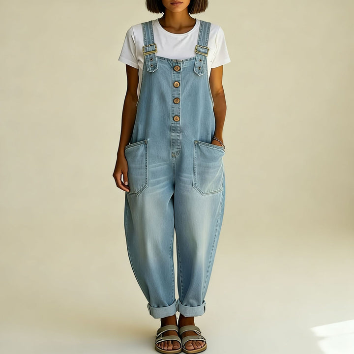 Damen Weite Denim-Latzhose mit Knopfleiste, verstellbaren Trägern und aufgesetzten Taschen Echoarchiv