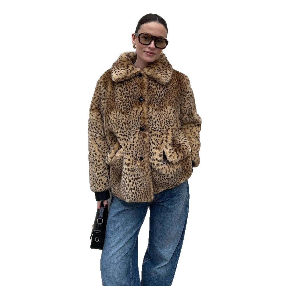 Damen Boxy-Kurzmantel aus Fauxfur mit Allover-Leopardenmuster und umlegbarem Schalkragen Echoarchiv