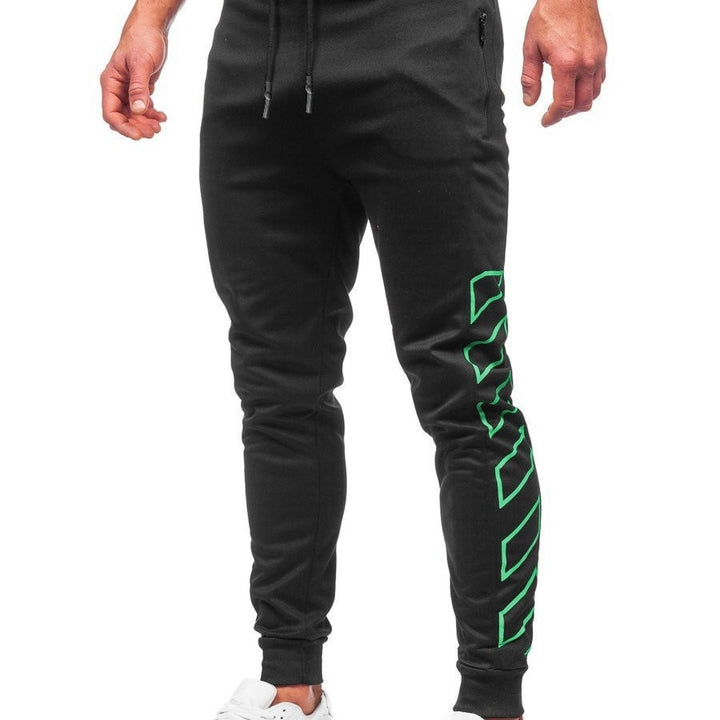 Herren Sportliche Jogginghose mit modernem Design und Seitentaschen Echoarchiv