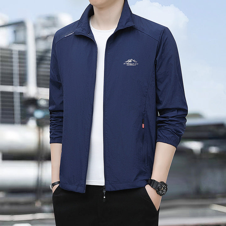 Herren Leichte Outdoorjacke mit verstellbarem Kragen Echo Archiv
