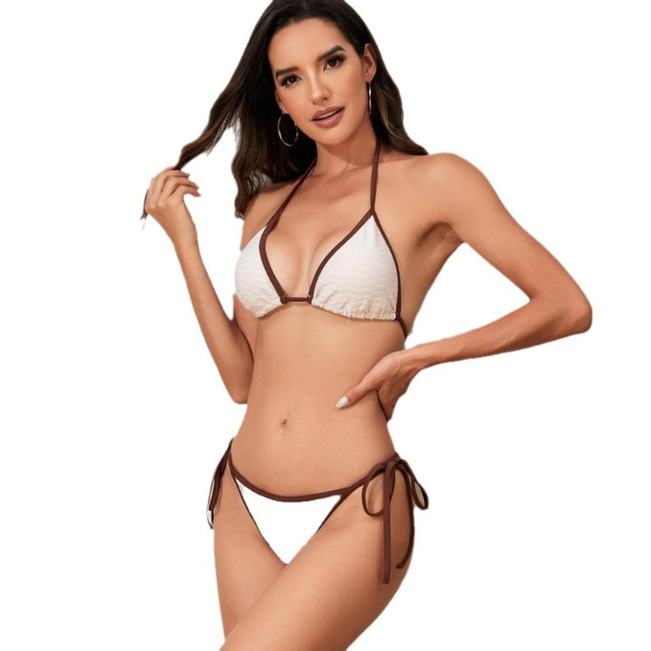 Damen Triangel-Bikini mit verstellbaren Trägern und hochwertigem Wellenmuster Echo Archiv