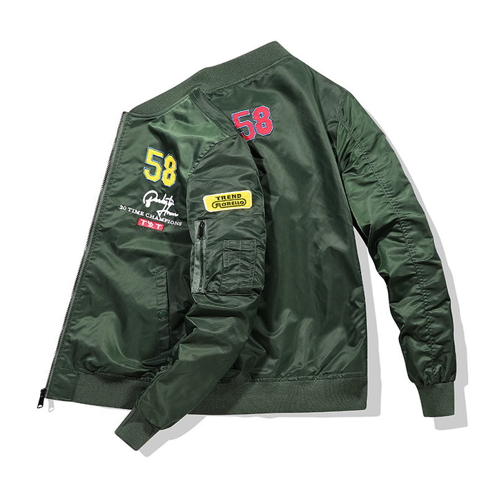 Herren Leichte Nylon-Bomberjacke mit gestickten Patch-Applikationen und Ärmel-Mäppchen – Brevano