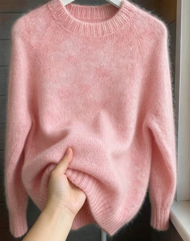 Damen Oversize Mohair‑Mix Rundhalspullover mit Raglanärmeln und geripptem Saum – Mavelle