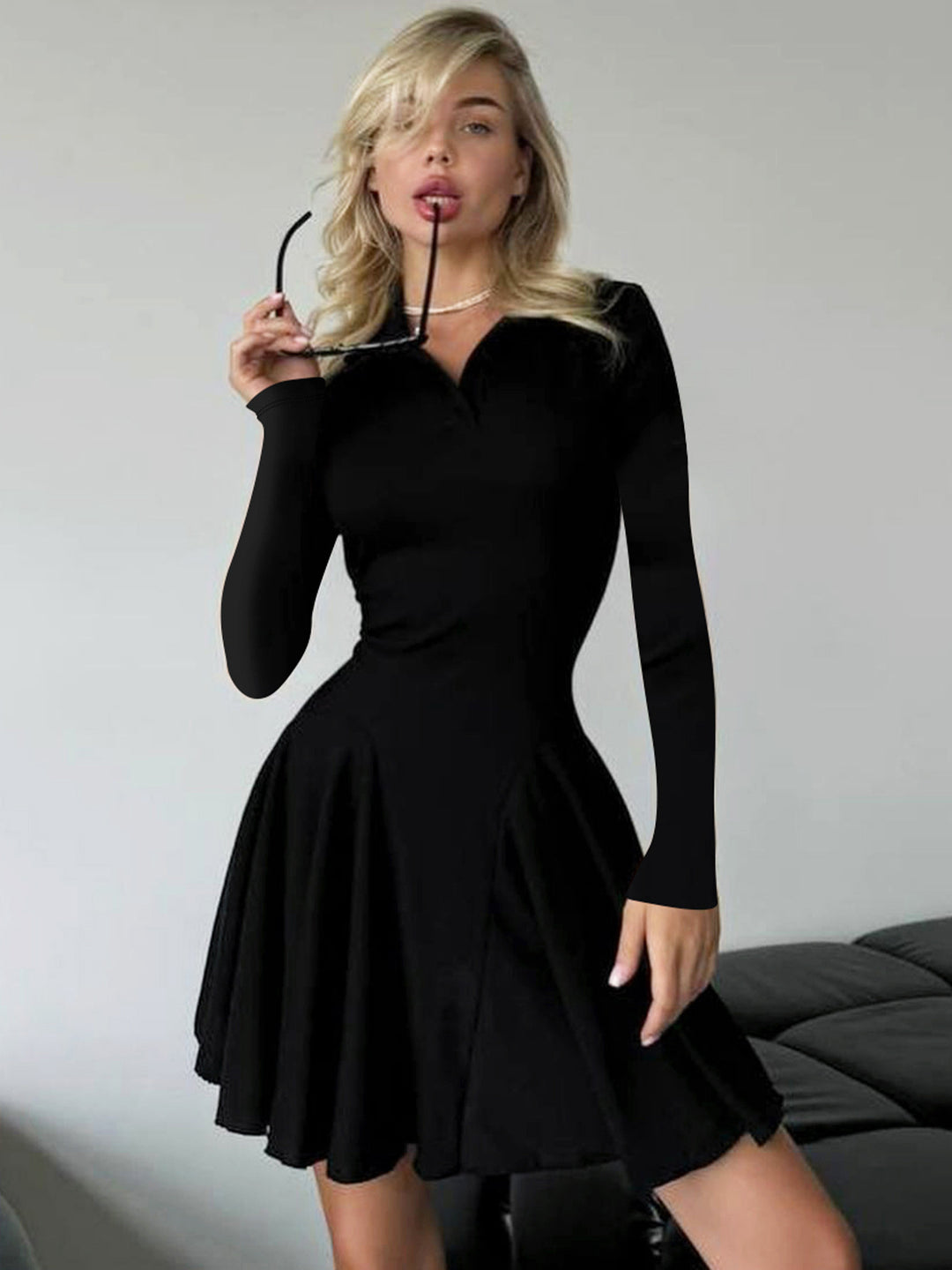 Damen Polo-Kleid mit langen Ärmeln und schwingendem Rock Echo Archiv