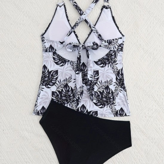 Damen Tankini-Set mit floralem Oberteil und klassischer Bikini-Hose Echo Archiv