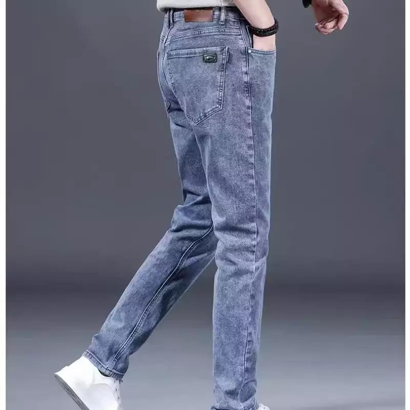 Herren modische Slim-Fit Jeans aus weichem Denim Echoarchiv