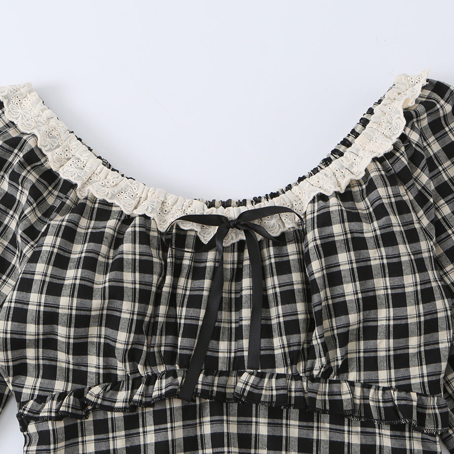 Damen Karierte Carmen-Bluse mit Rüschenkragen, Bindebändern und geraffter Cropped-Silhouette Echoarchiv