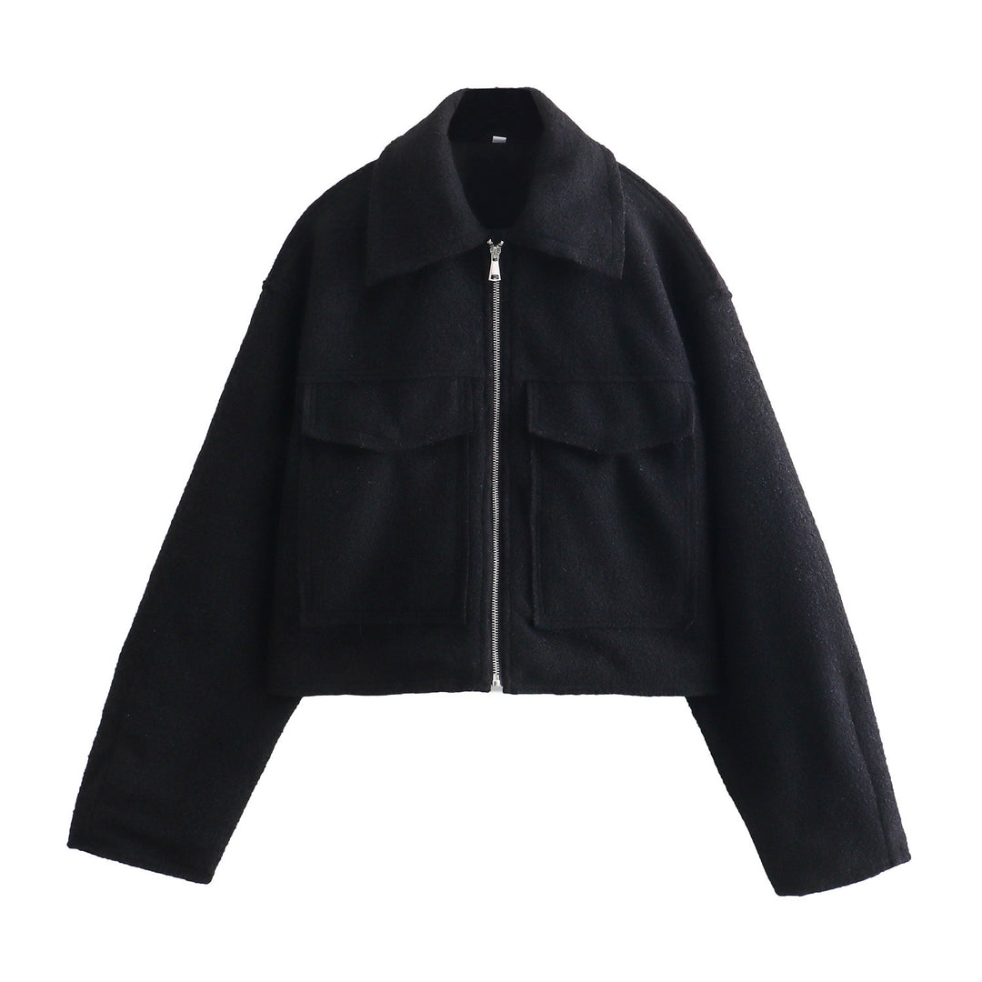 Damen Kurze Bouclé‑Jacke im Boxy‑Cut mit Reißverschluss und Pattentaschen Echo Archiv