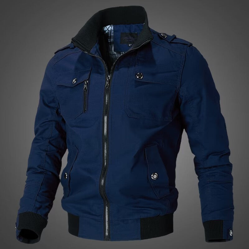 Herren nan taillierte Canvas-Bomberjacke mit Stehkragen, Reißverschlussfront, Schulterpatten und funktionalen Taschen Echo Archiv