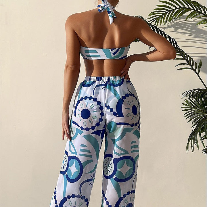 Damen Bikini-Set mit Bandeau-Oberteil und weitem Beinausschnitt Echo Archiv