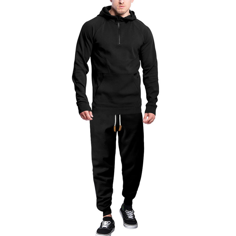 Herren Sweatpants und Kapuzenshirt Set mit modernem Schnitt und funktionalen Taschen Echoarchiv