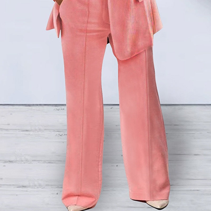Damen nan bürotaugendes Hosenanzug Set mit weiter Hose und tailliertem Blazer Echo Archiv