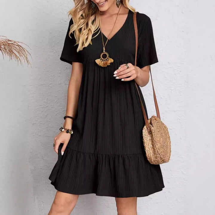 Damen nan Krepp-Kurzkleid mit V-Ausschnitt, geraffter Empirenaht und Volantsaum Echo Archiv