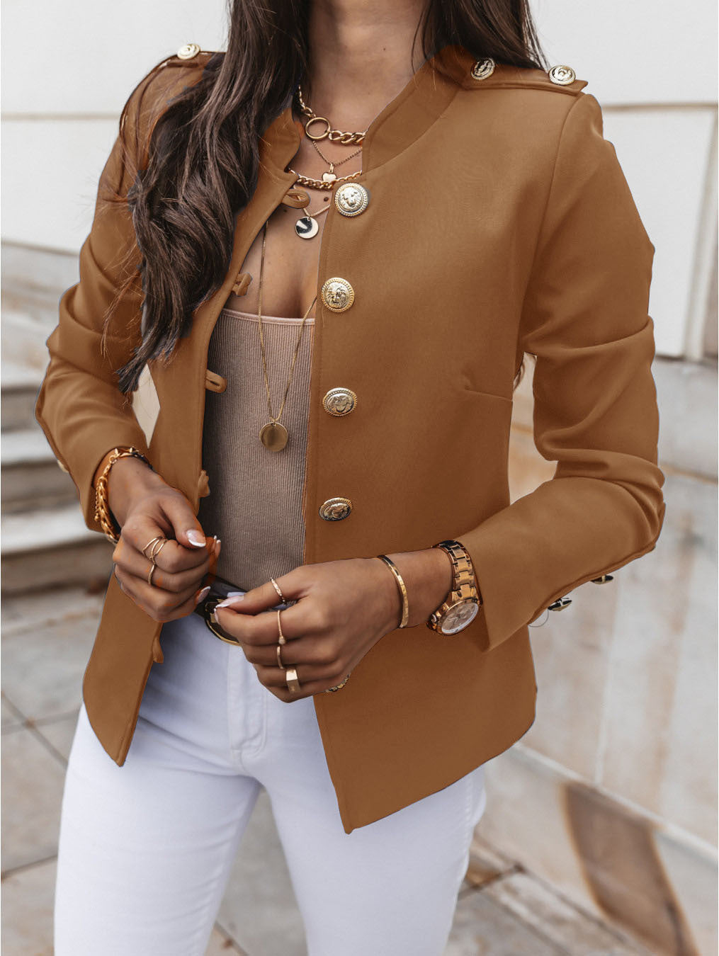 Damen nan militärischer Blazer mit Stehkragen und dekorativen Goldknöpfen Echo Archiv