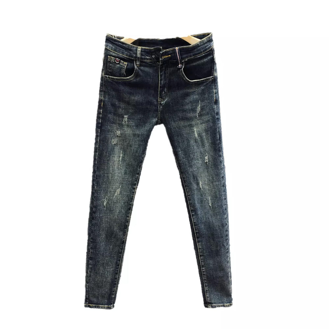 Herren Skinny Jeans mit distressed Details und modernem Schnitt Echoarchiv